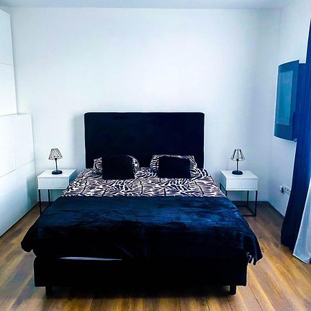 Octagon Main Square Apartment Zagreb Eksteriør billede