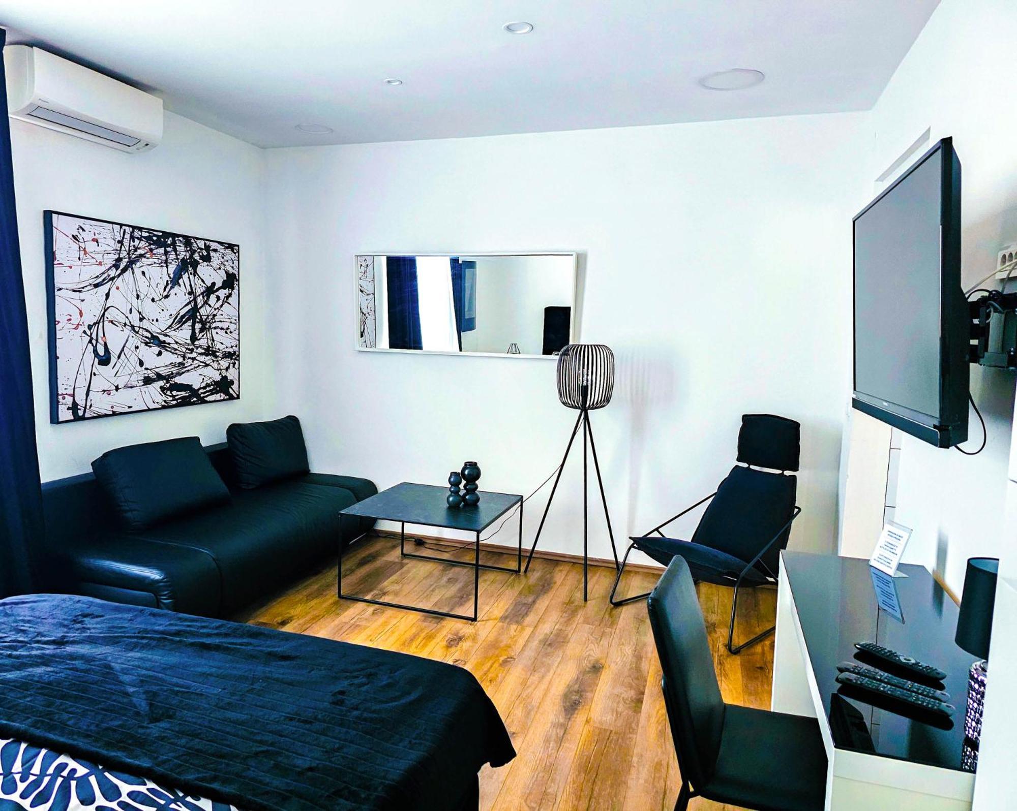 Octagon Main Square Apartment Zagreb Eksteriør billede